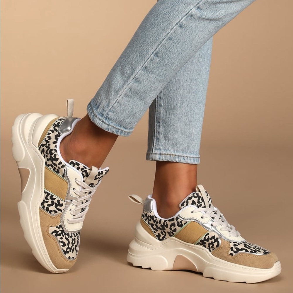 Lulu’s Mabelle Beige Leopard Chunky Sneakers